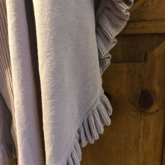 Gorgeous Joseph A Shawl Kimono style knit Lt Rose 1X Ruffled Sleeves & Bottom - Picture 3 of 6